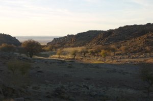 ikh-nartiin-chuluu-valley