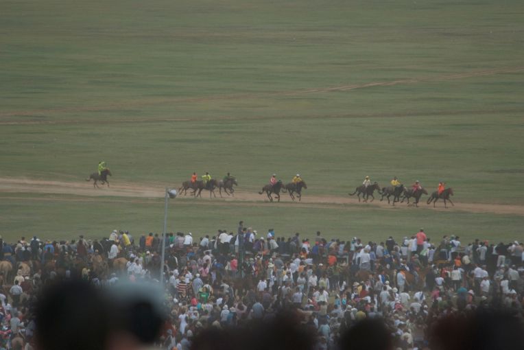 Second large group coming in