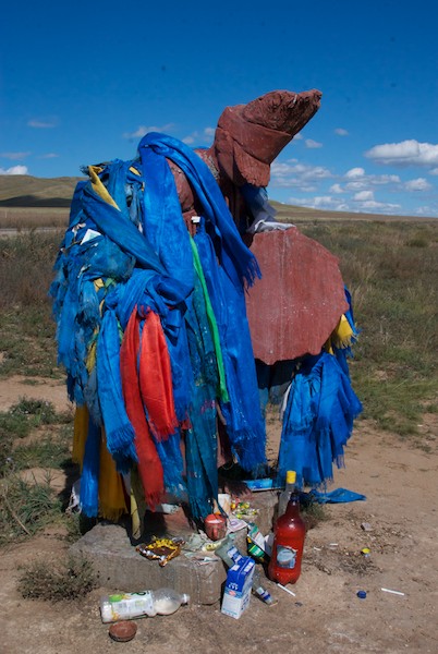 And the final stop, now not far from Ulaanbaatar, to see this statue of a shaman, facing south and festooned with khadag.