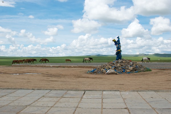 We stopped for lunch by this ovoo and a herd of horses wandered by.