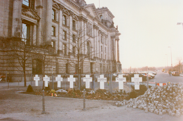 Memorial between the Reichstag and the river for those who died trying to get to freedom there.