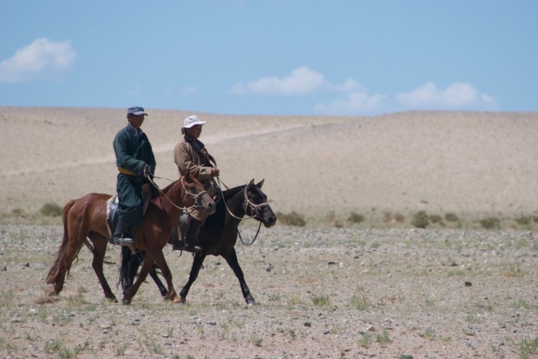 Mongolia2010-07-17-19-34-55
